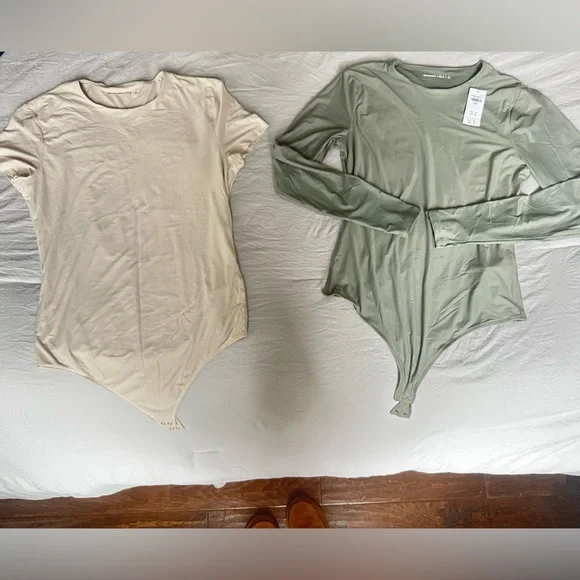 Abercrombie & Fitch Cream & Green Women's Bodysuit set - Picture 1 of 3